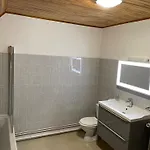 Location De La Cascade 8 Personnes * Besse-et-Saint-Anastaise